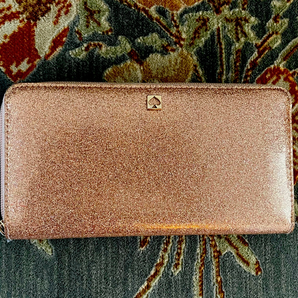 Kate Spade Glitter Clutch Wallet in Rose Gold.